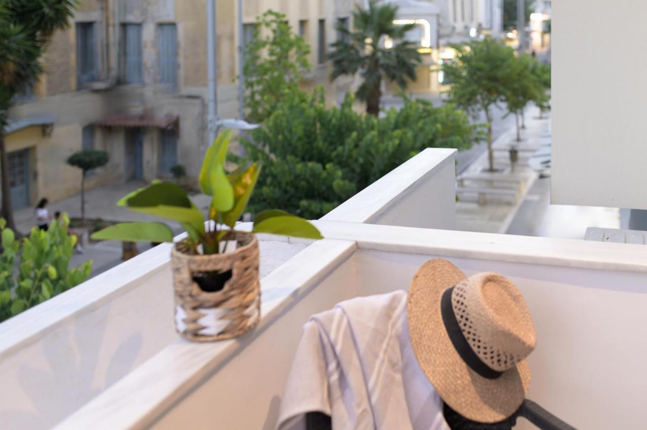 25 Dikaiosinis Ave. * Heraklion (Crete)